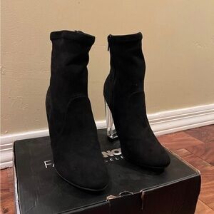 Brand New Fashion Nova Boots size 6